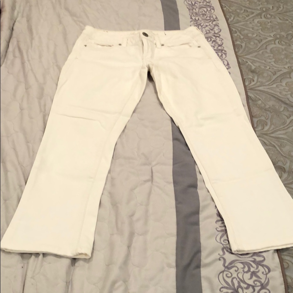 Woman’s jeans size 4 skinny